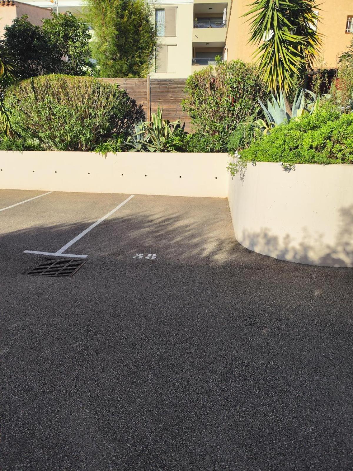 Lumineux, Tout Confort, Wifi & Terrace & Parking Saint-Laurent-du-Var Esterno foto